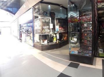 Local comercial · 50m² · Local en Galeria Luxor Apto Todo Destino