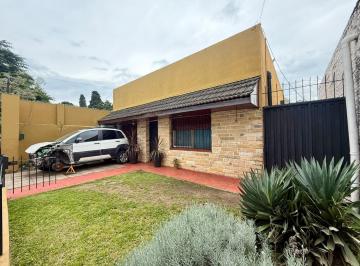 Casa · 120m² · 3 Ambientes · 1 Cochera · Venta Casa 3 Amb Local - Ingeniero Adolfo Sourdeaux