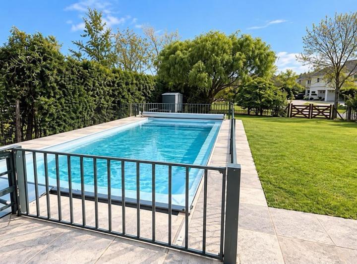 Casa · 468m² · 6 Ambientes · 4 Cocheras