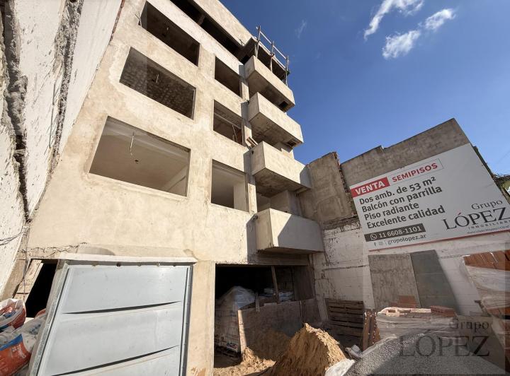 Departamento · 53m² · 2 Ambientes · 1 Cochera