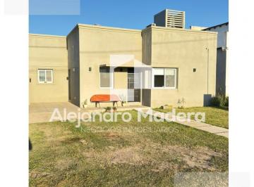 Casa · 469m² · 2 Dormitorios · 1 Cochera · Casa en Estancia Paraiso