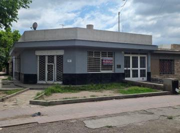 Casa de 6 ambientes, Las Heras · Independencia / Molinero Tejeda