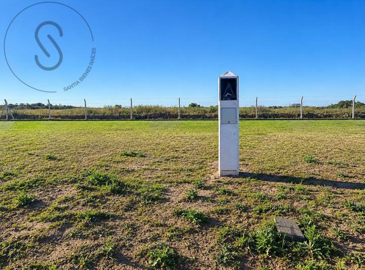 Terreno · 254m²