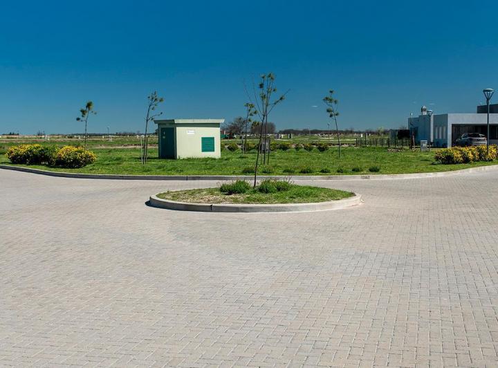 Terreno · 726m²