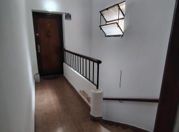 Departamento de 4 ambientes, Córdoba · Amplio Semipiso – Sin Expensas