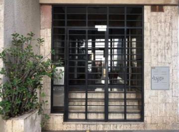 Departamento de 1 ambiente, Rosario · Alquiler Dpto. 1 Ambiente con Patio Buenos Aires y Montevideo