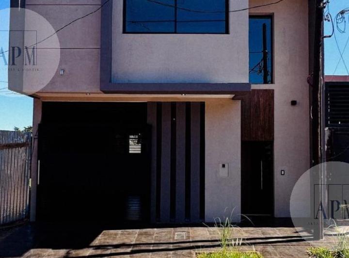 Casa · 130m² · 4 Ambientes · 1 Cochera