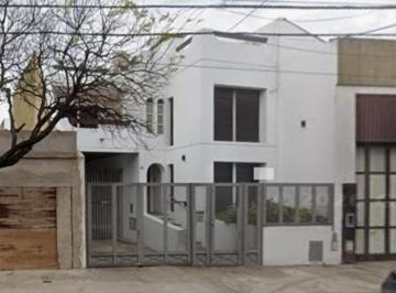 chacarita-alquiler-ph-4-ambientes · Depto. Tipo Casa de 4 Ambientes en Alquiler en Chacarita