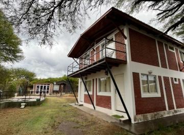 Casa de 10 ambientes, Capilla del Monte · Inversion Casa + 2 Cabañas de 8 Años Equipadas y Amobladas Capilla del Monte