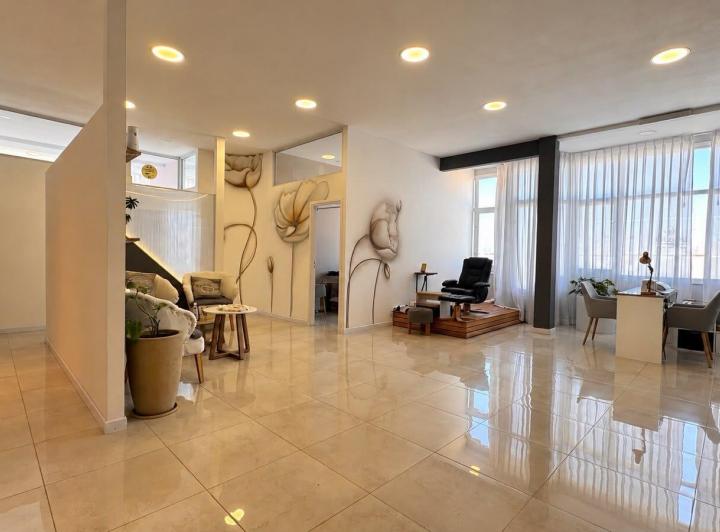 Consultorio · 100m²
