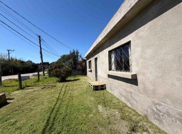 Casa · 79m² · 2 Ambientes · 1 Cochera · Vendo Casa Terreno Barros Blancos Ruta 8 Ruta 101