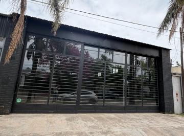 Local comercial · 270m² · 1 Ambiente · Local Comercial 270 m², Depósito, Entrepiso. Funes