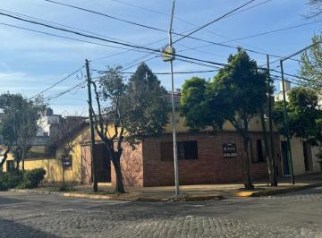 Casa de 3 ambientes, San Isidro · Casa 3 Ambientes en Esquina en Béccar con Jardín, Parrilla y Gran Garage