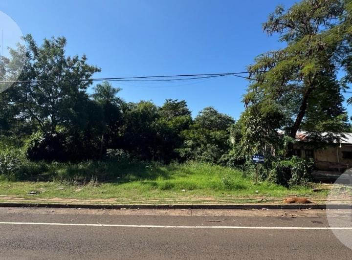 Terreno · 279m²