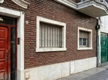 Departamento de 5 ambientes, Colegiales · *dueño Directo* Vende en Colegiales Departamento Al Frente de 5 Amb.