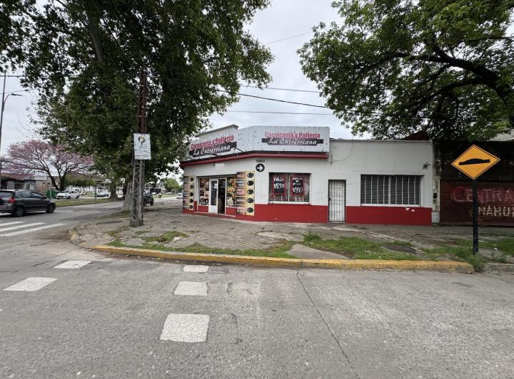 Local comercial · 160m² · 5 Ambientes · 1 Cochera