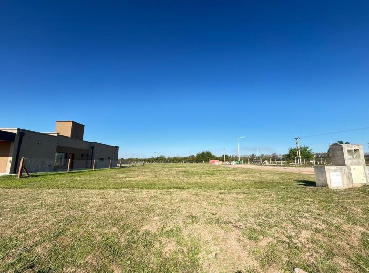 Terreno · 700m²