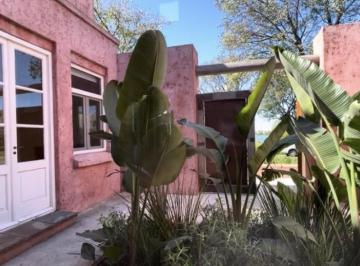 Casa · 315m² · 6 Ambientes · 4 Cocheras · Venta Casa 4 Suites - Dos Abajo - en Santa Barbara