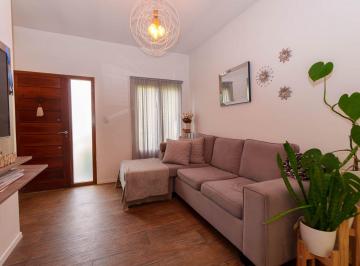 Casa · 110m² · 4 Ambientes · 3 Cocheras · Casa en Venta El Pato Country Club