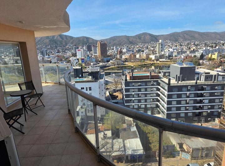 Departamento · 130m² · 3 Dormitorios · 1 Cochera