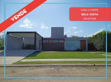 Casa · 136m² · 3 Ambientes · 1 Cochera · Vendo Moderna Casa 2 Dorm. + Pileta y Quincho B° Bela Vista. Apto Credito
