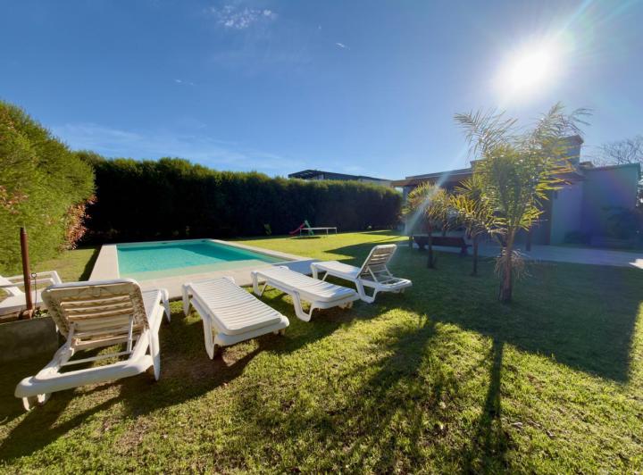 Casa · 149m² · 5 Ambientes · 2 Cocheras
