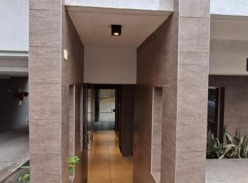Departamento · 41m² · 2 Ambientes · 1 Cochera · Departamento de 2 Ambientes con Cochera Cubierta a Pocos m de La Estacion y del Centro Comercia
