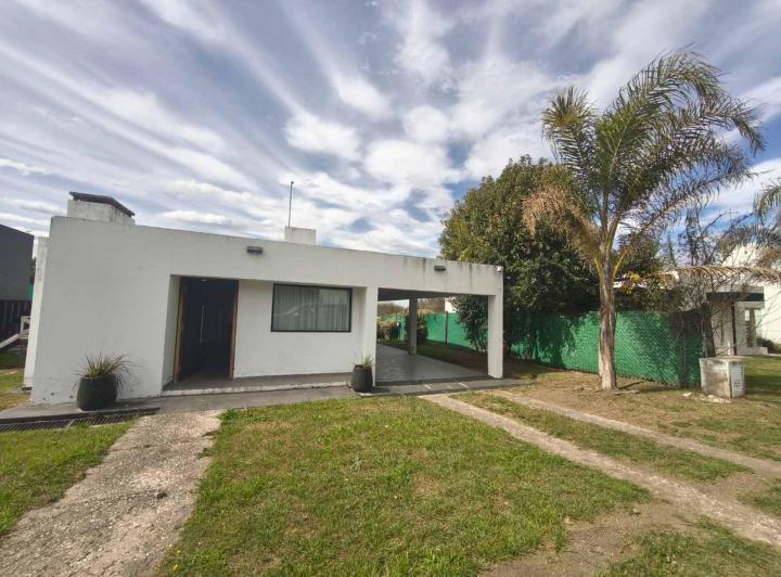 Casa · 173m² · 3 Ambientes · 1 Cochera