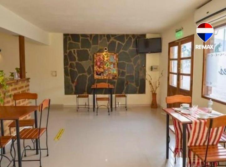 Casa · 160m² · 7 Ambientes · 1 Cochera