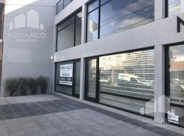 Local comercial · 106m² · 2 Ambientes · 1 Cochera · Venta Alquiler Local con Cochera en Castelar Norte