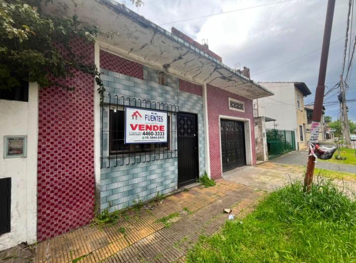Casa · 95m² · 3 Ambientes · 1 Cochera