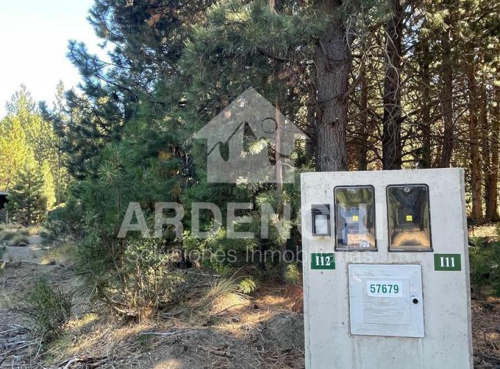 Terreno · 1074m²