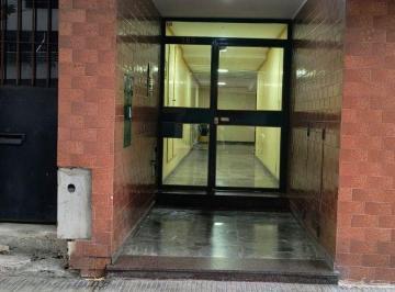 Departamento de 5 ambientes, Rosario · Departamento Al Frente en El Barrio de Pichincha