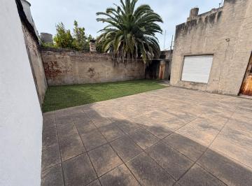 PH · 110m² · 4 Ambientes · PH 4 Ambientes con Parque y Cochera a Reciclar