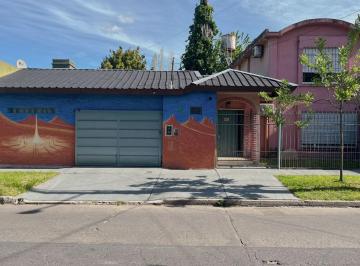 PH · 171m² · 5 Ambientes · 3 Cocheras · PH 5 Amb Venta Jardin Quincho Parri Coche Castelar