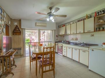 Casa · 70m² · 3 Ambientes · 2 Cocheras · Casa en Venta Longchamps 3 Ambientes
