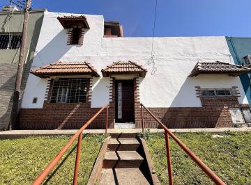PH · 80m² · 3 Ambientes · PH en Venta en La Plata