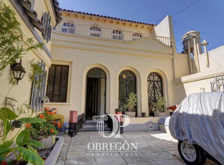 Casa · 150m² · 4 Ambientes · 1 Cochera