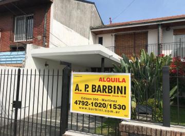 Casa de 4 ambientes, San Isidro · Dúplex en 2 Plantas con 3 Dorm. con Jardín Ubicado a Media Cuadra de Av Fleming. Vista Norte