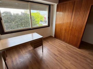 Oficina comercial · 22m² · 1 Ambiente · Alquiler Oficina - Chauvin - a La Calle
