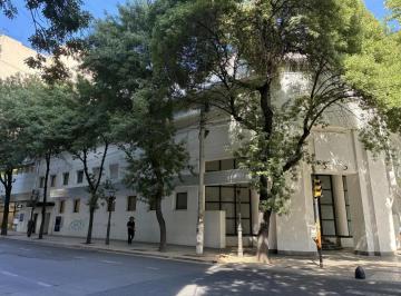 Local comercial , Ciudad de Mendoza · Local Comercial en Venta / 1.081 m² / Ciudad de Mendoza / Frente Plaza San Martín