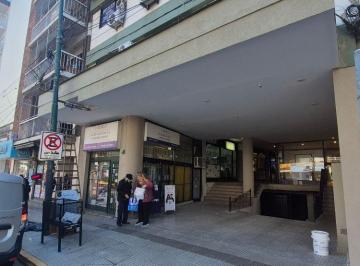 Oficina comercial de 3 ambientes, Vicente López · Oficina de 37 m² Al Lado de La Municipalidad de Vicente Lopez. Mucho Sol