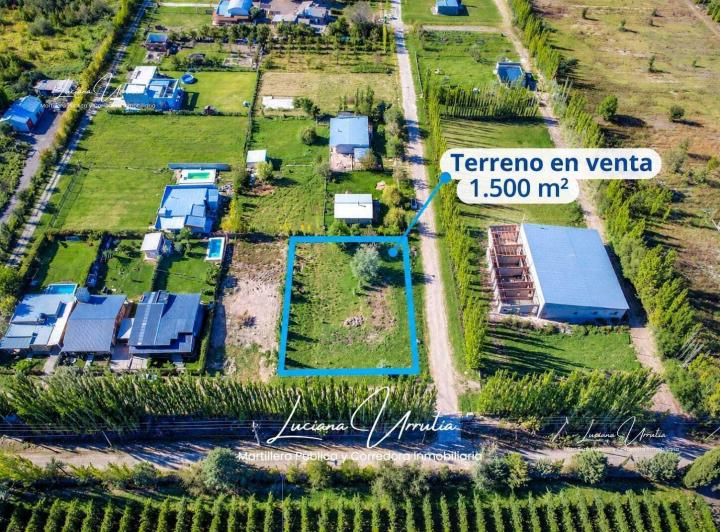 Terreno · 1550m²