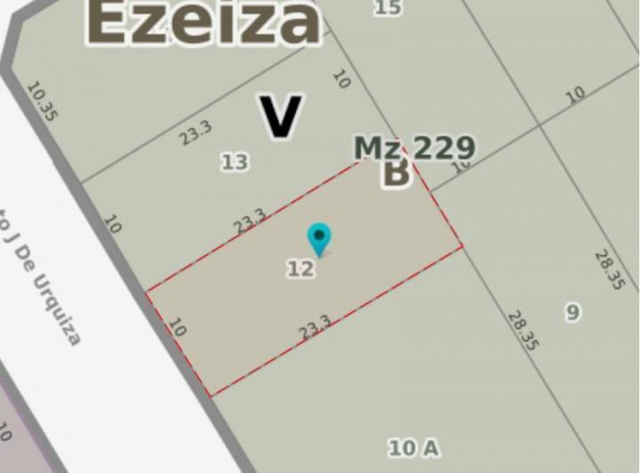 Terreno · 233m²