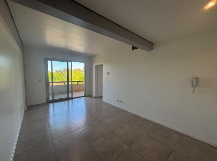 Departamento · 50m² · 2 Ambientes · 1 Cochera