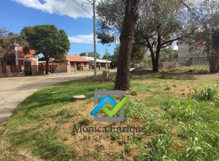 Terreno · 398m²