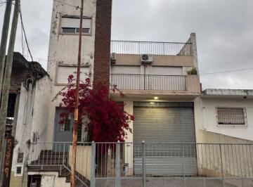 Casa de 5 ambientes, La Matanza · Casa PH 5 Ambientes en Alquiler con Patio, Quincho y Terraza - Tablada