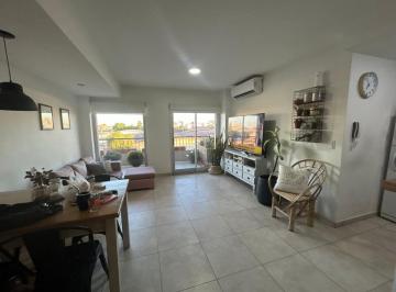 Departamento · 64m² · 3 Ambientes · Venta Departament 3 Amb Valentin Alsina Apto Cred