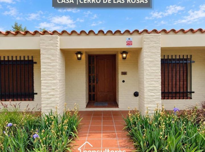 Casa · 11m² · 3 Dormitorios · 2 Cocheras