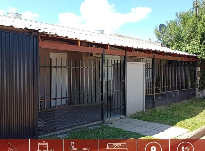 Casa · 75m² · 4 Ambientes · 2 Cocheras